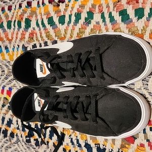 Nike canvas